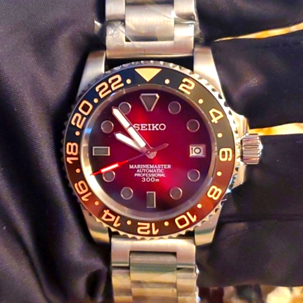 Brand new 💯 fully custom built Seiko mod submariner watch ⌚️